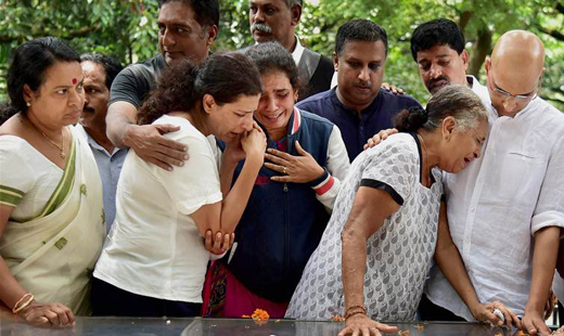 Gauri lankesh funeral